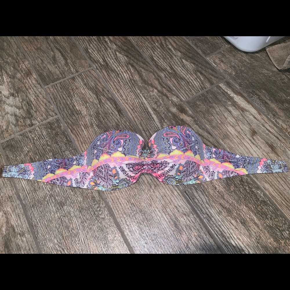 Victoria secret bandeau 34D